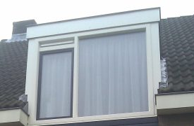 Kunststof-raamkozijn-dakkapel-Houten