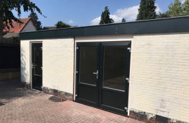 Kunststof dubbele en enkele achterdeur in Soest