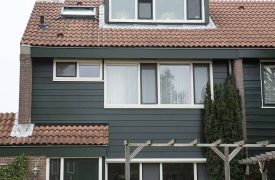 Potdekseldelen van keralit met kunststof kozijnen in Nieuwegein